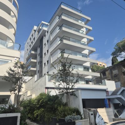 WhatsApp Image 2025-12-15 at 11.37.49