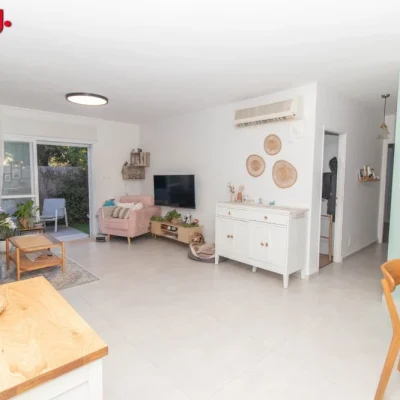 WhatsApp Image 2026-02-11 at 14.13.23 (1)