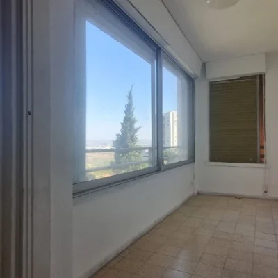 y2_3_hQMlR2x5mq_20251001