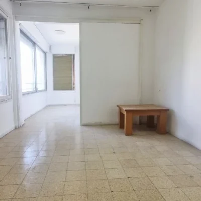 y2_7_ECmaE4YeqV_20251001